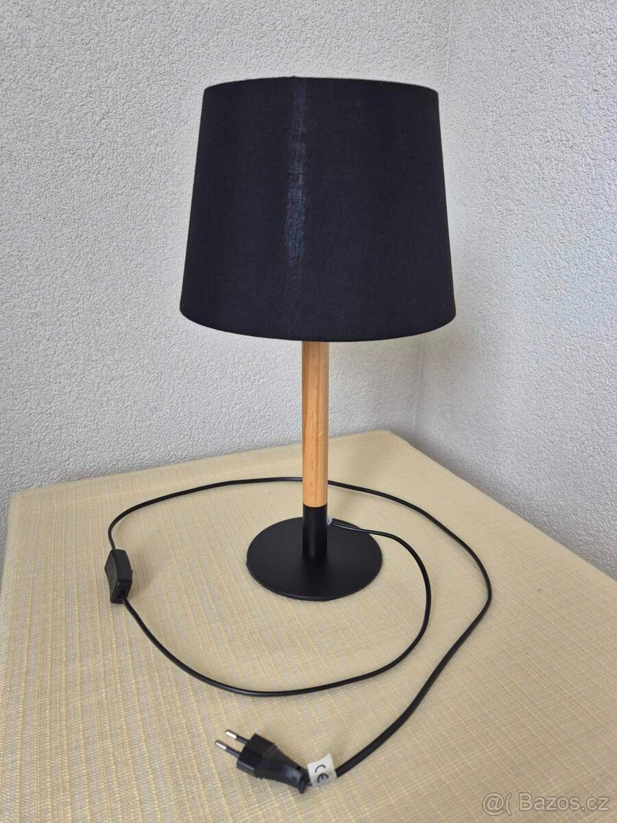 Černá textilní lampa Sinsay - 2