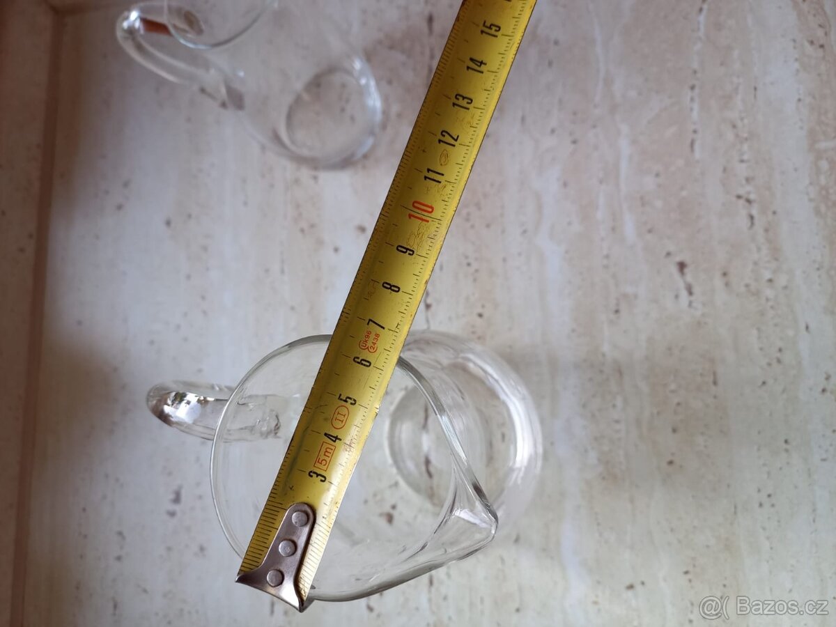 Skleněné džbánky s motivem vína - 2