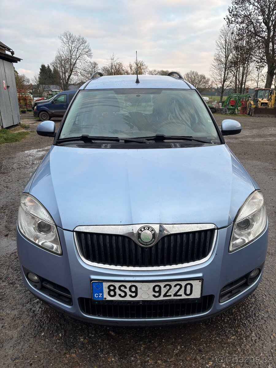 prodám škoda roomster 1.2 benzín - 2
