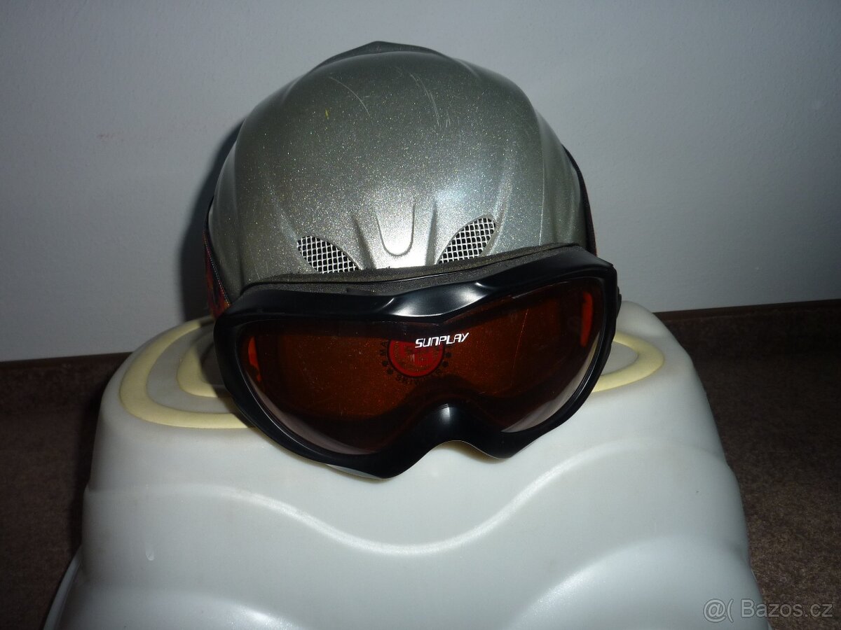 Lyžařská dětská helma Marc Giradelli 52-58 - 2