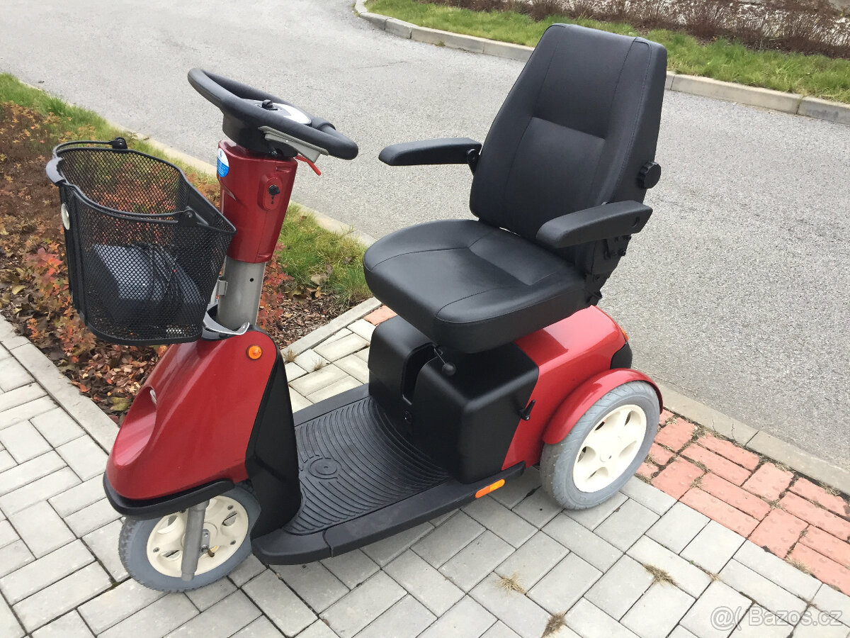 Elektro skútr tříkolový vozík pro seniory - 2