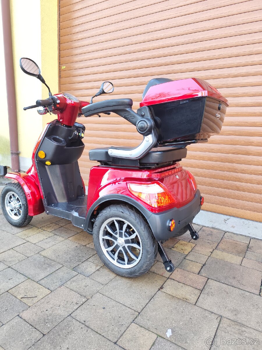 ELEKTRICKA ČTYŘKOLKA SELVO 41000 1000W - 2