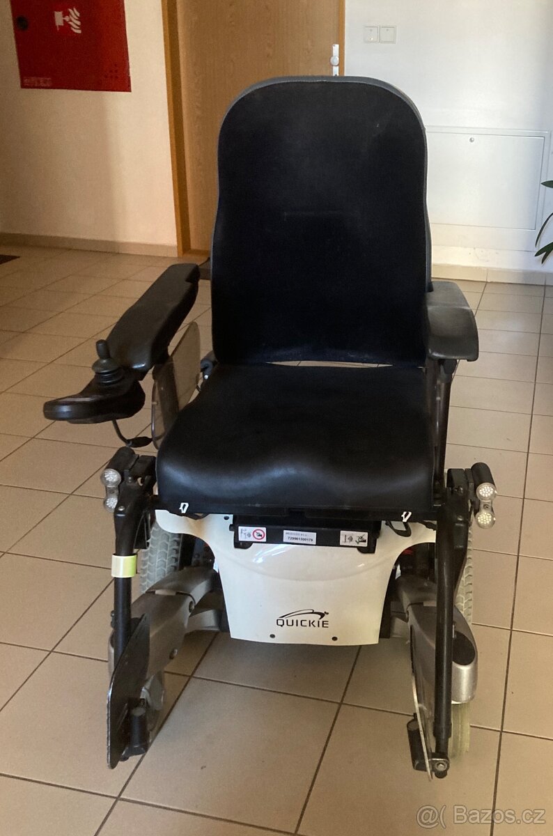 Elektrický invalidní vozík - 2