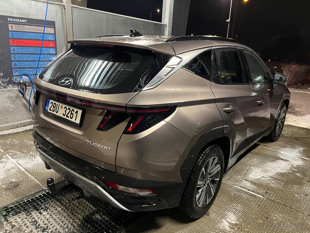 Hyundai Tucson - 2