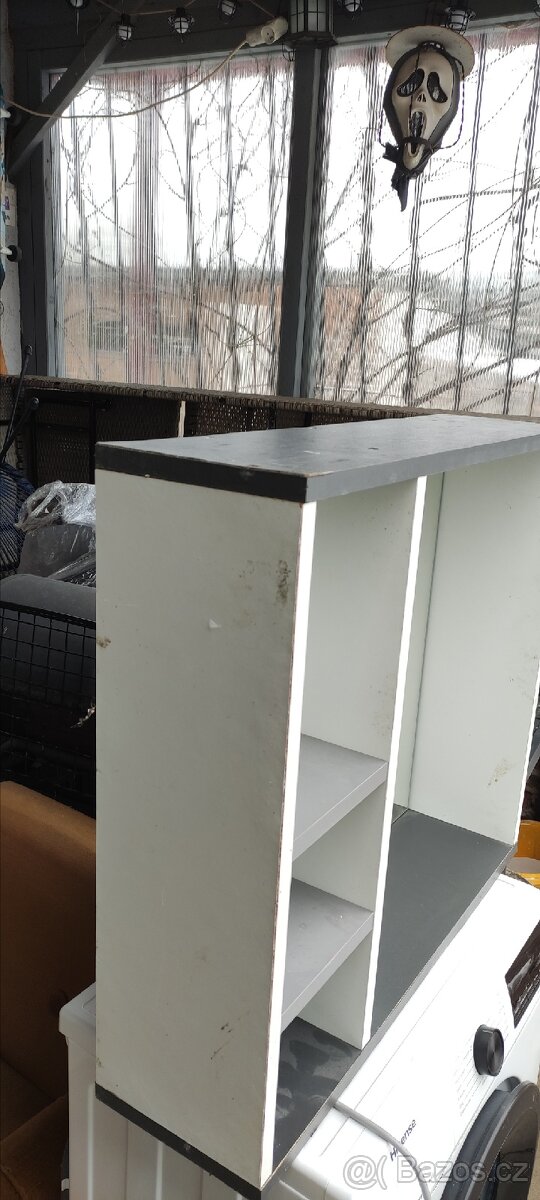 Zrcadlová skříňka - 2