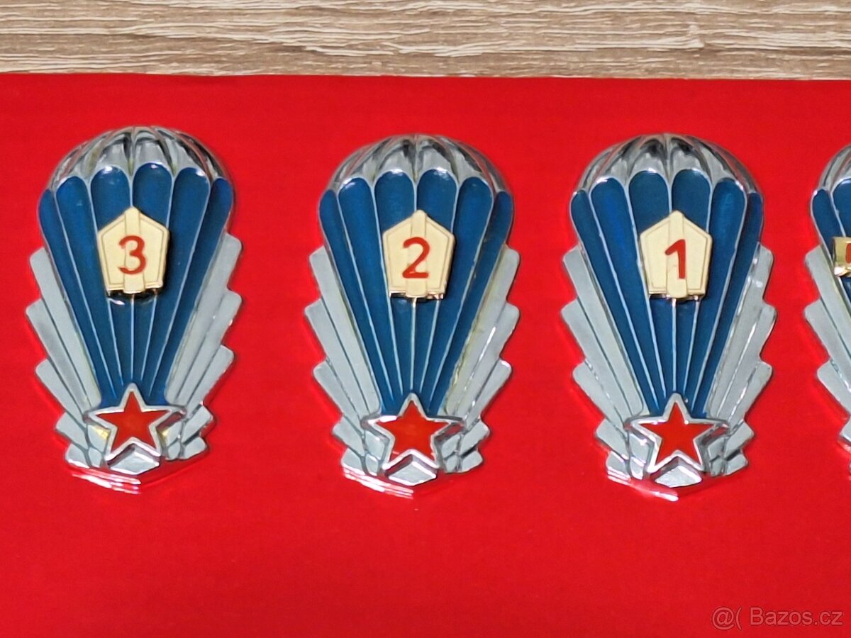 Výsadkářské odznaky - sada - 2