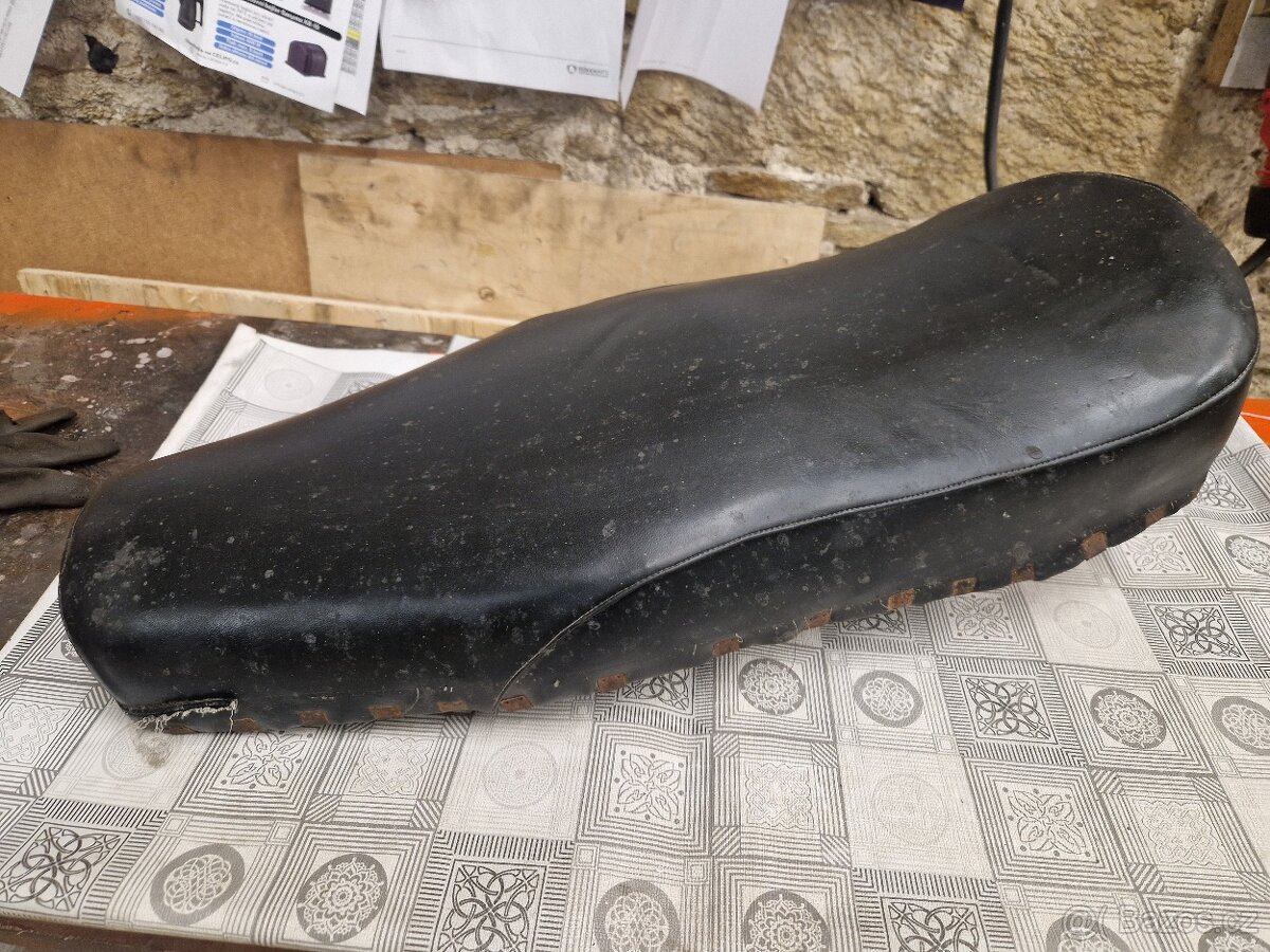 Sedlo jawa 23 mustang - 2