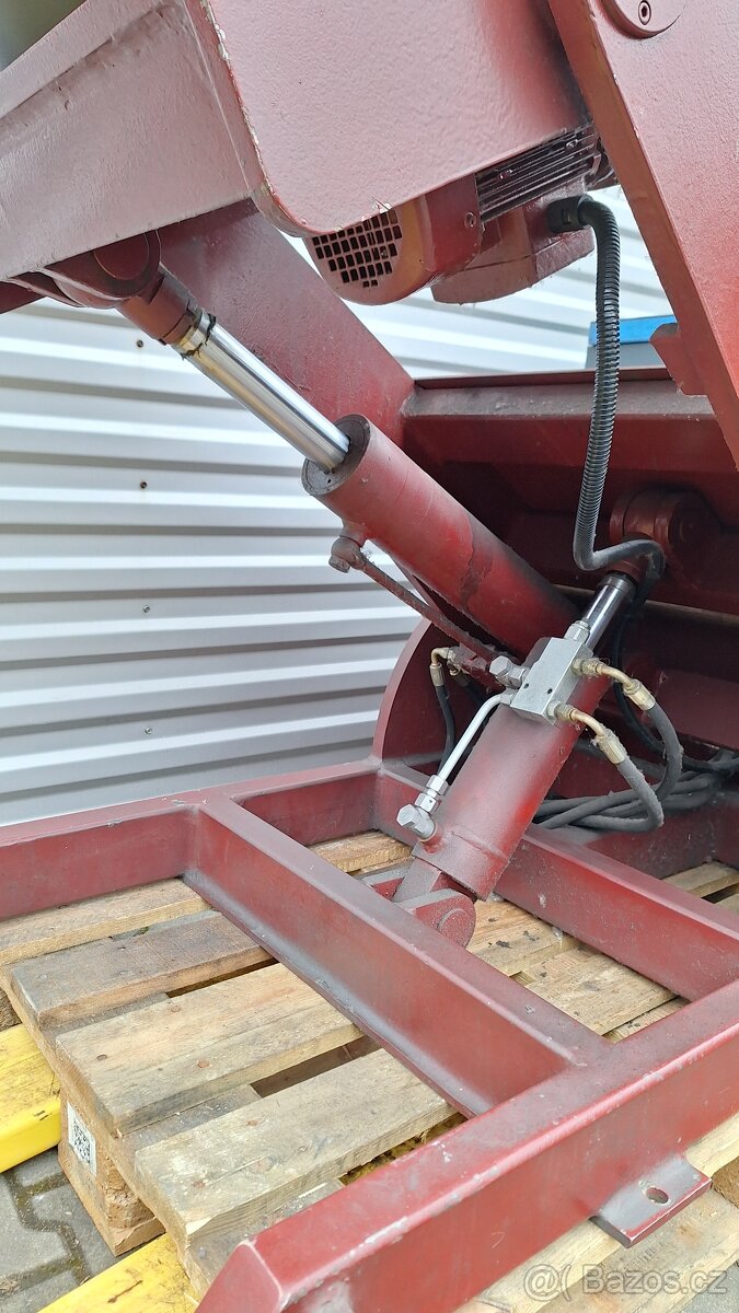 svařovací stůl. rotátor - 2