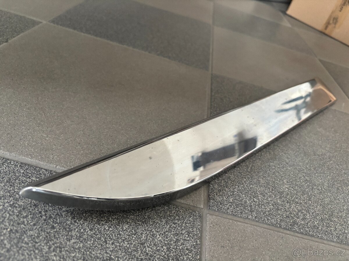 Lišta chromová Peugeot 2008 PZ - 2