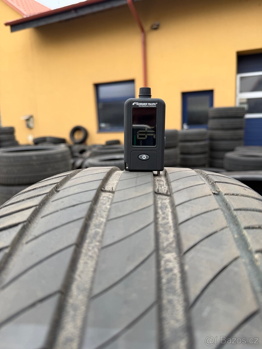 235/50r18 Michelin letní - 2
