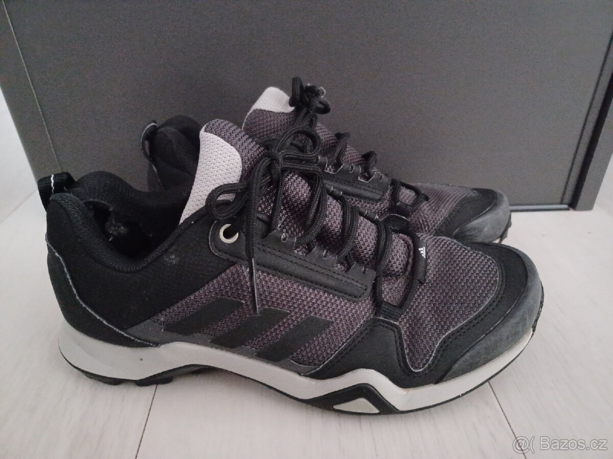 Treková obuv Adidas EU 38 - použité - 2