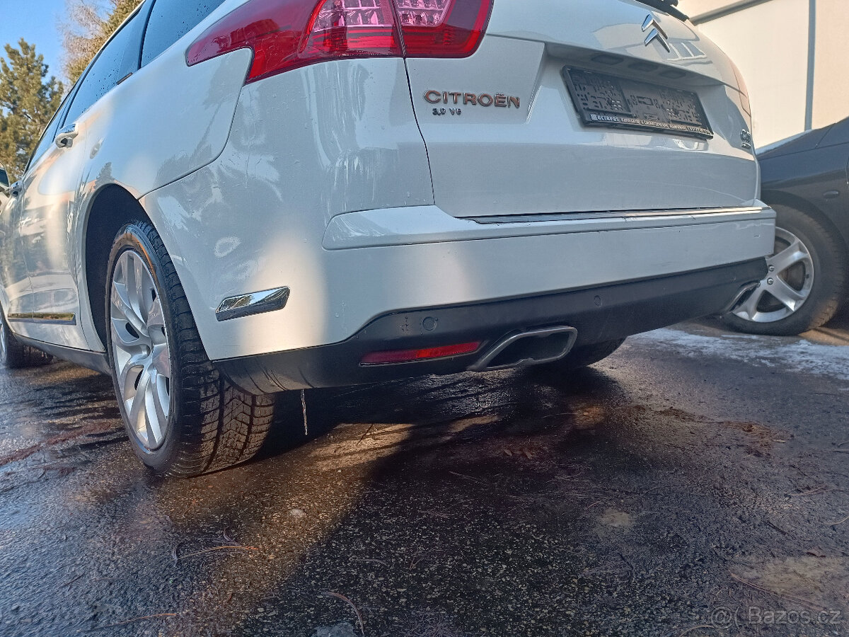 zadní nárazník Citroen c5 x7 tourer - 2
