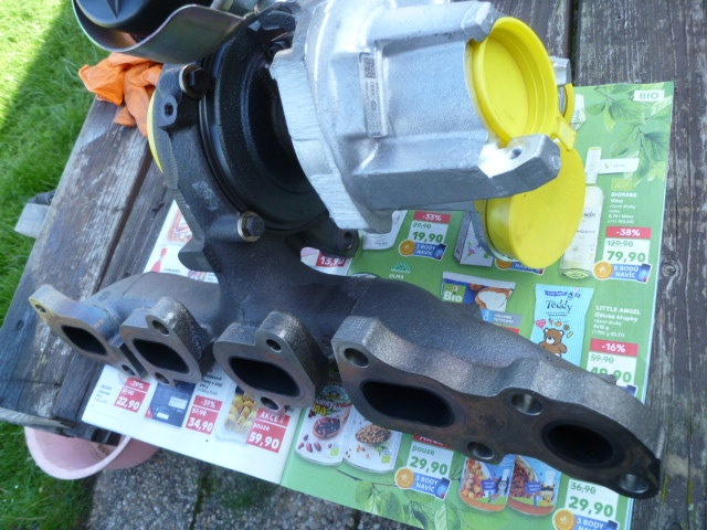 turbo dmychadlo 04L253010B a 04L253010H nové pro ŠKODA - 2