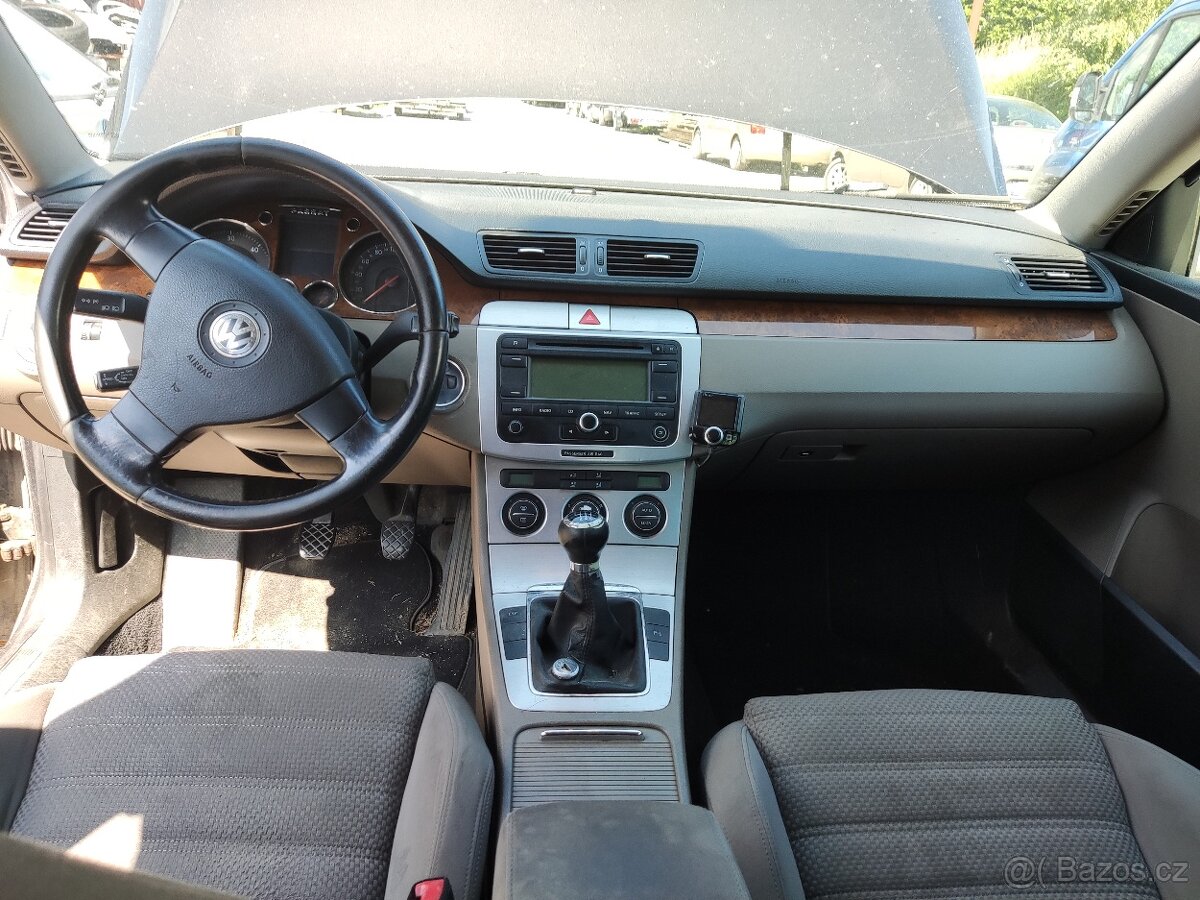 Náhradní díly Passat B6 combi - 2