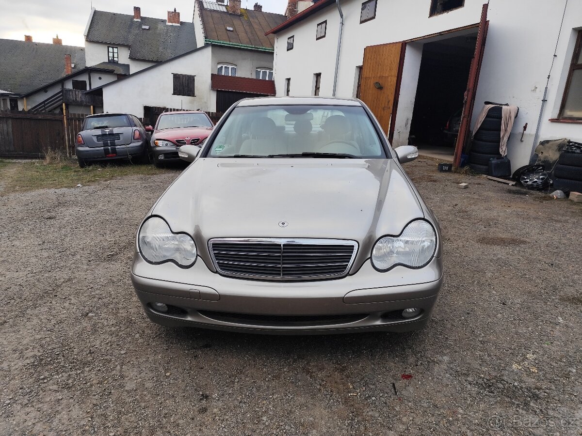 Mercedes C 2.2.cdi - 2