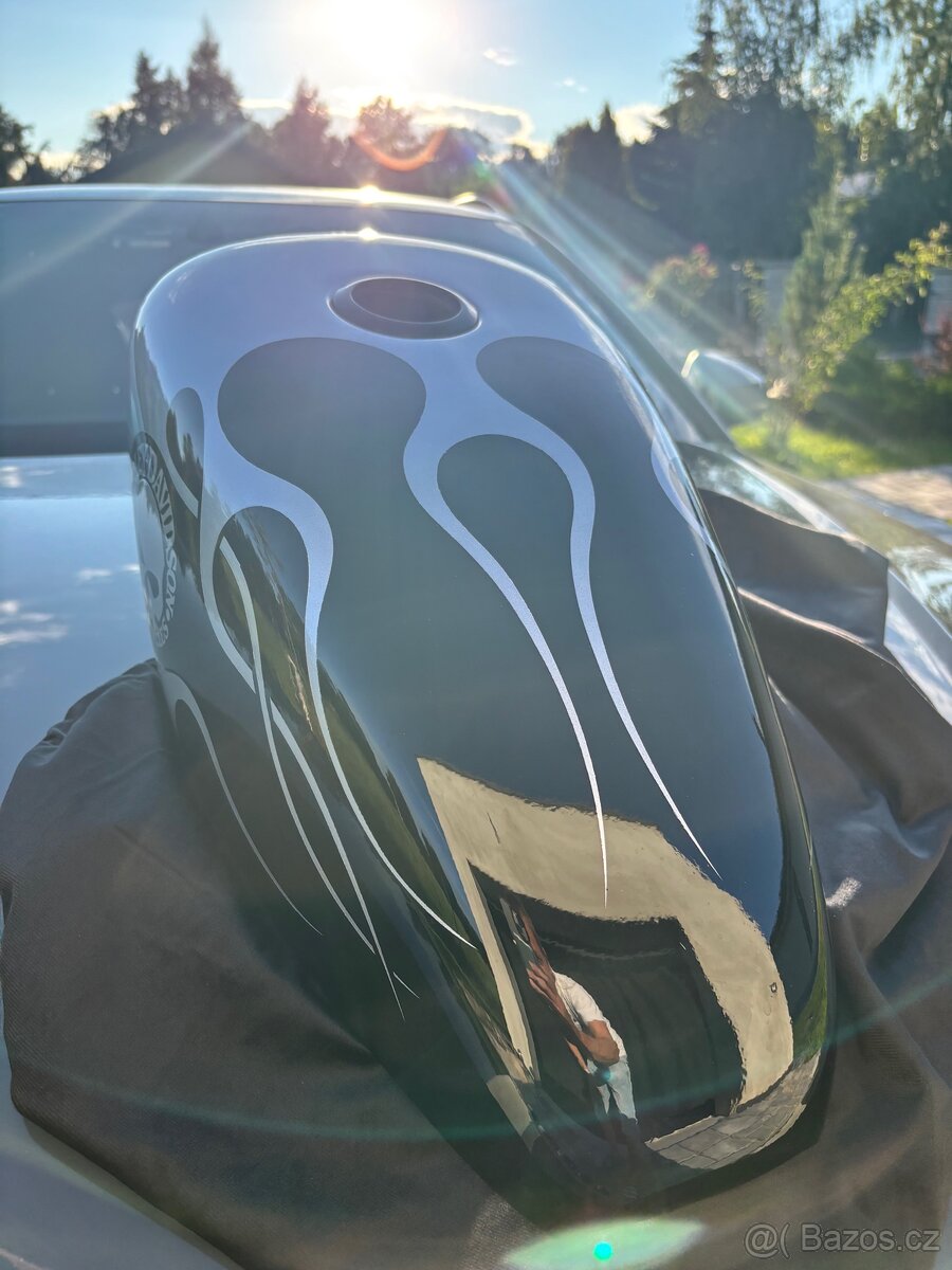 Harley Davidson Sportster - 2