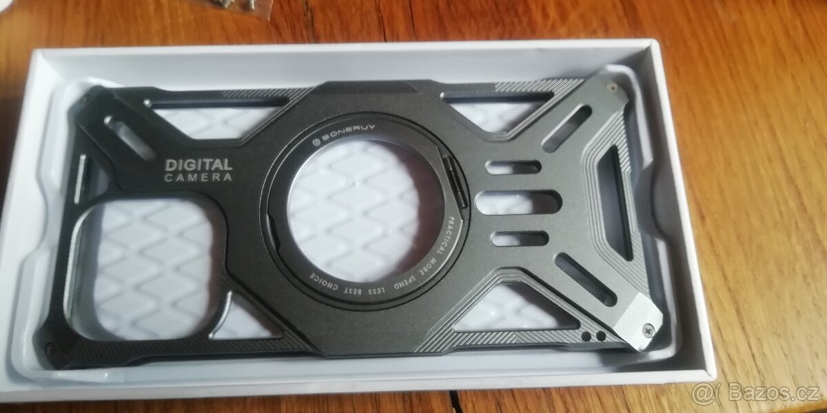 Aluminium kryt iphone 14 pro max - 2