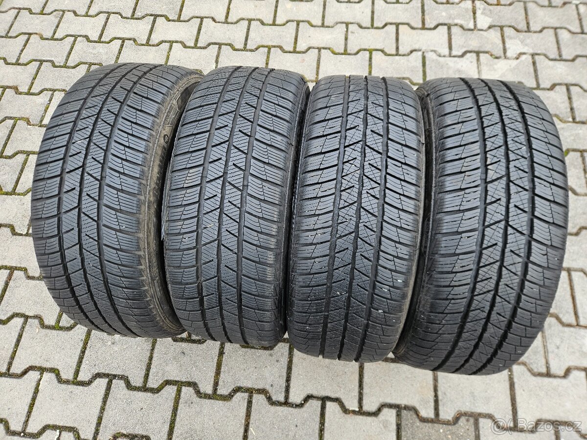 Zimní Barum 215/50/17 - 90% - 2
