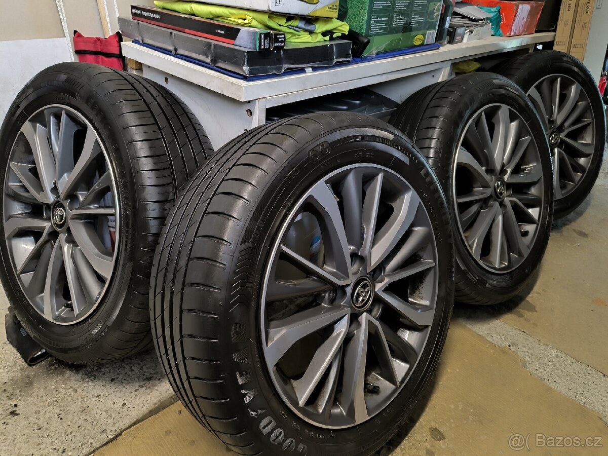 ALU kola Toyota Avensis 5x114,3 R17, Originál, pneu 6mm+TPMS - 2