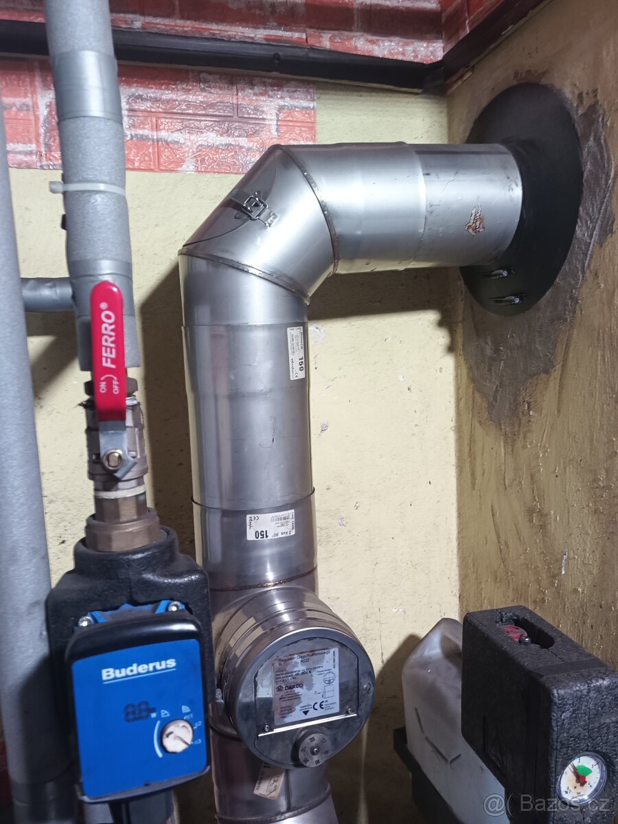 aut. kotel s násypkou - 2