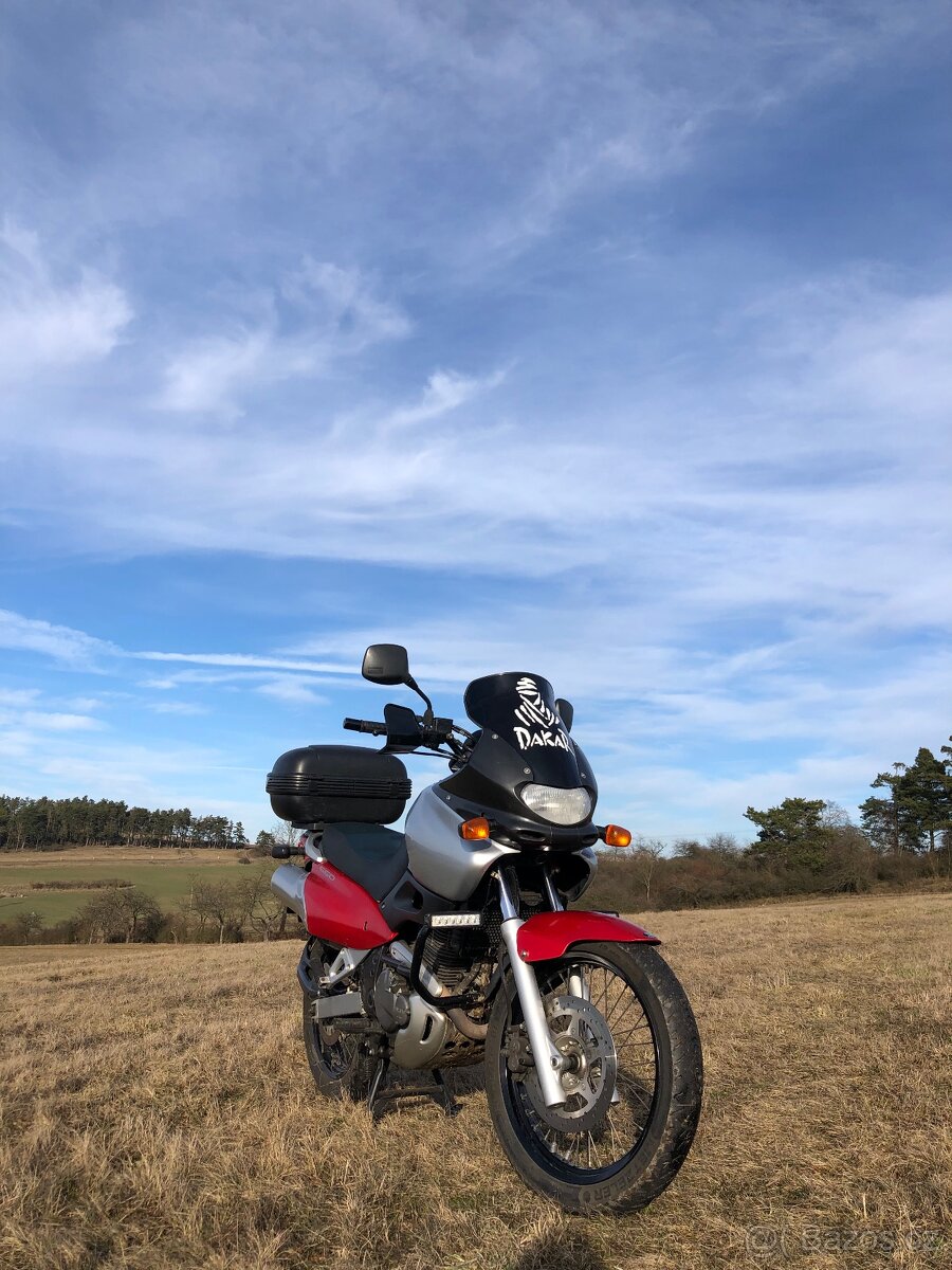 Suzuki xf 650 freewind - 2