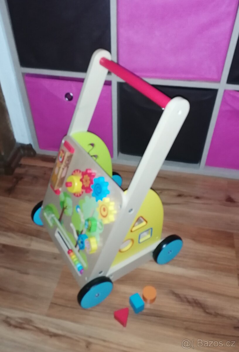 Dřevěné chodítko - 2