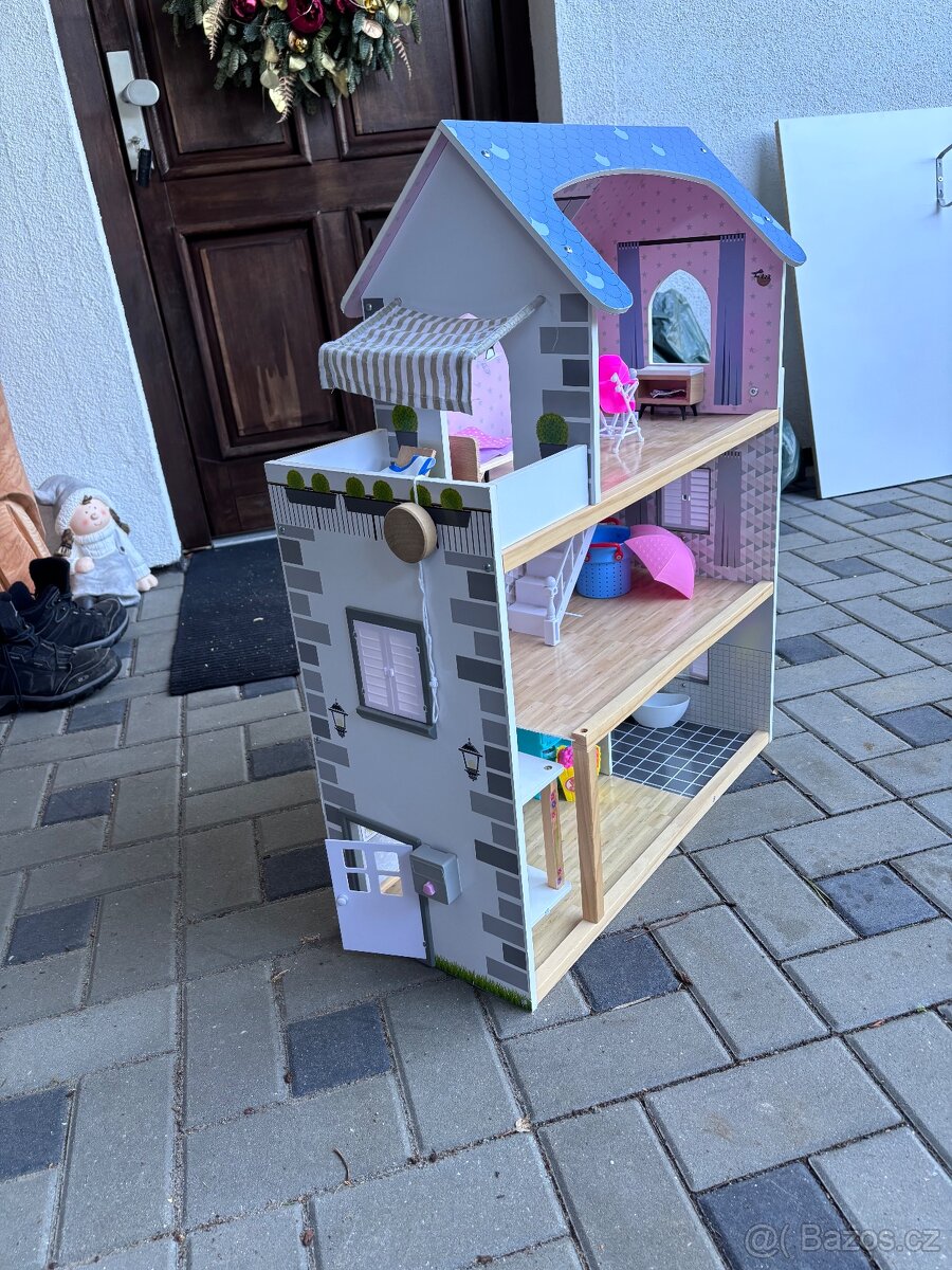 Prodam domeček pro panenky - 2