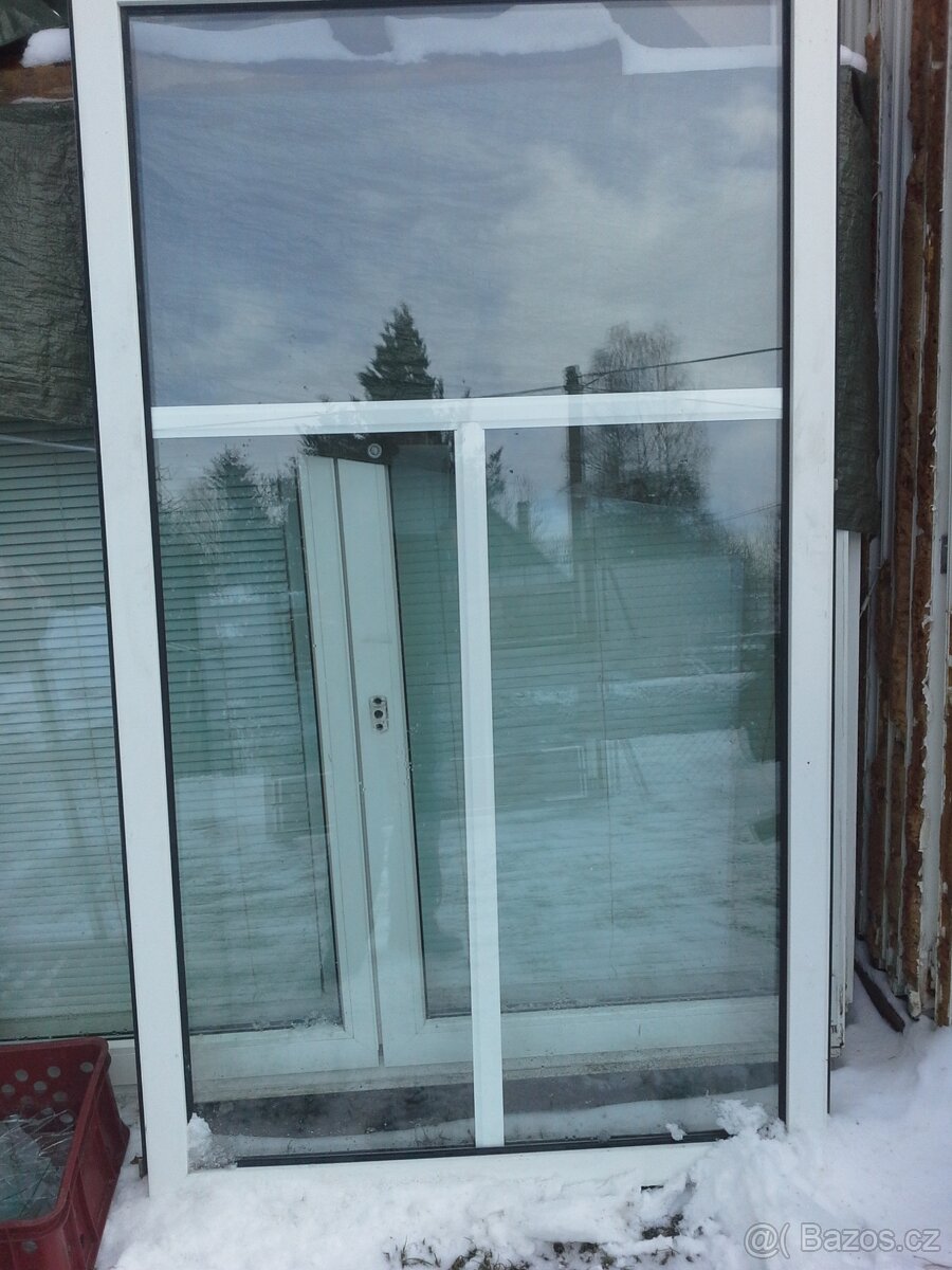 Plastova okna v-197,š-118cm, 23KS - 2