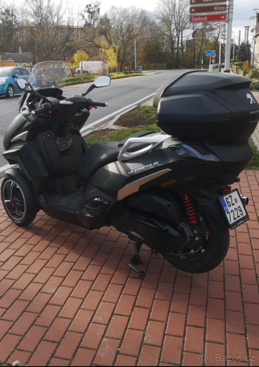 Peugeot metropolis 400 - 2