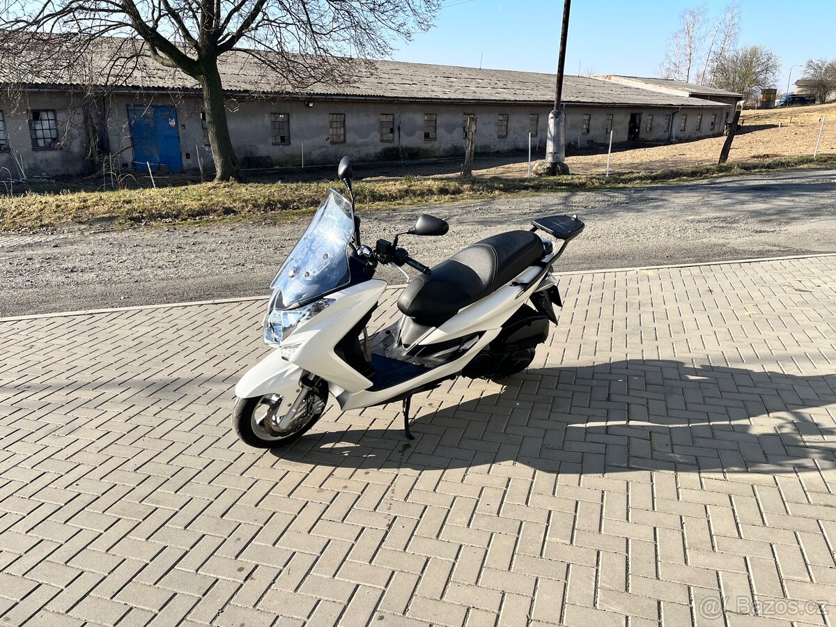 Yamaha 125 Majesty S 3500 KM - 2