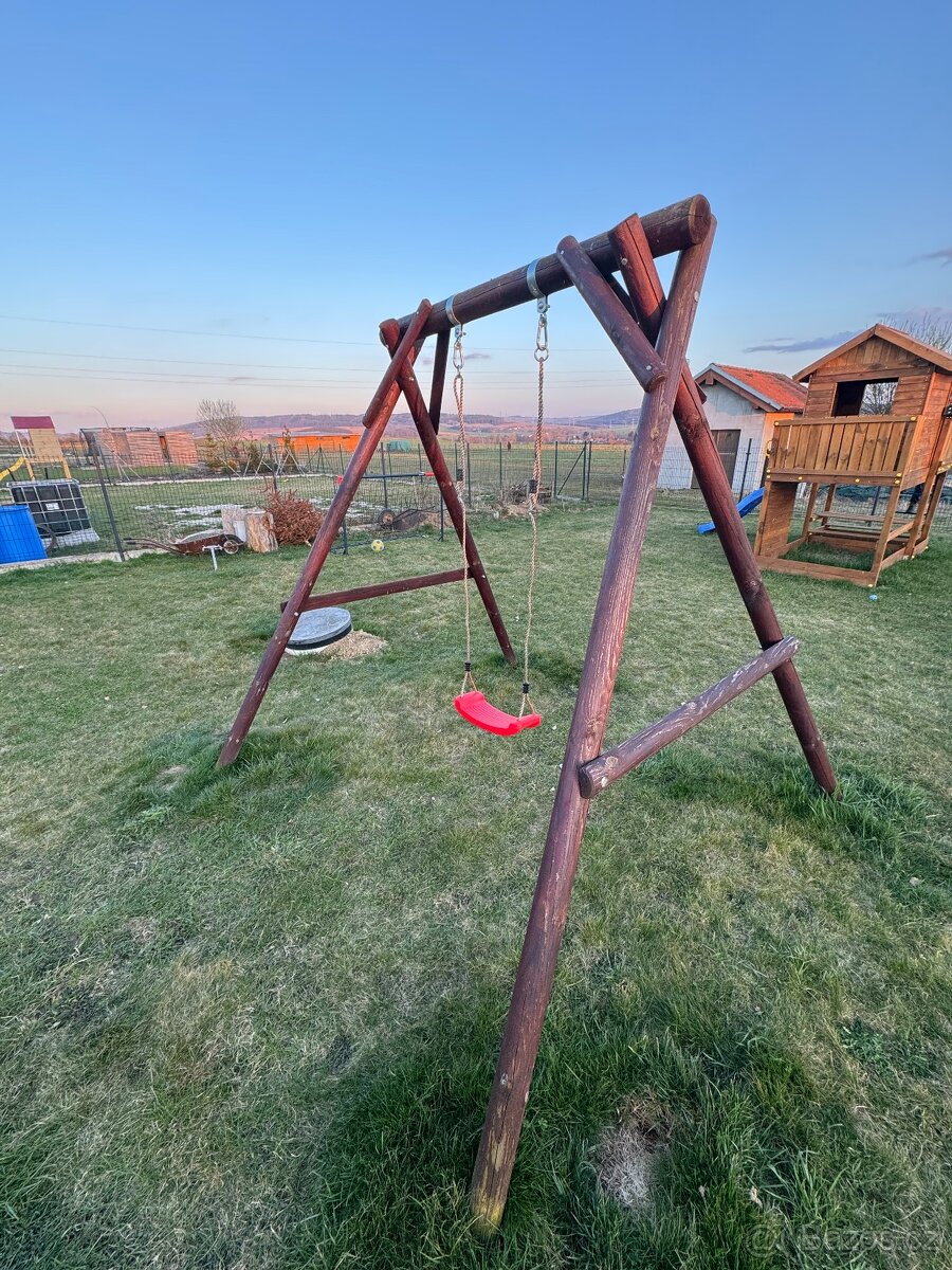 Dřevěná houpačka - 2