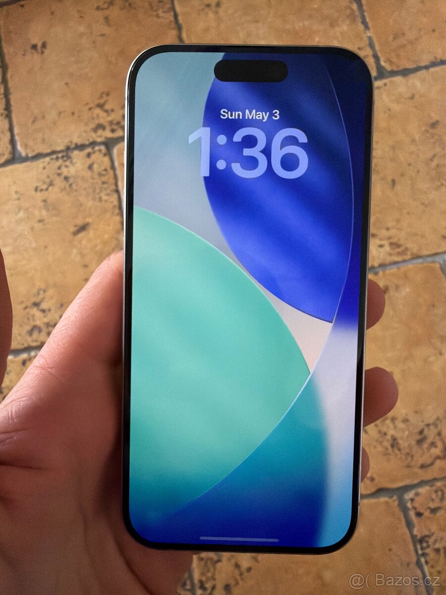 Apple iPhone 15 Pro, 128GB - 2