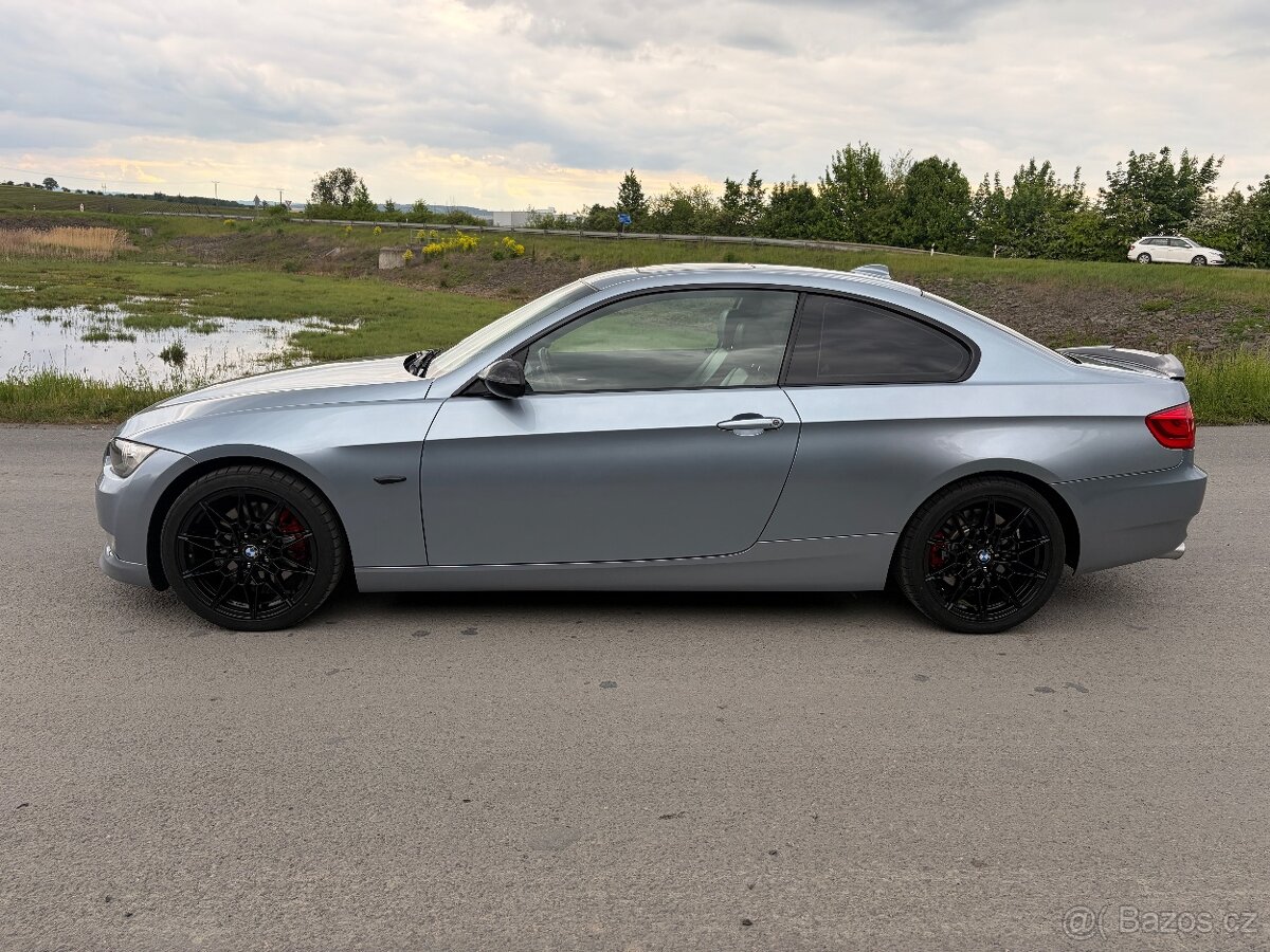 BMW e92 330ix - 2