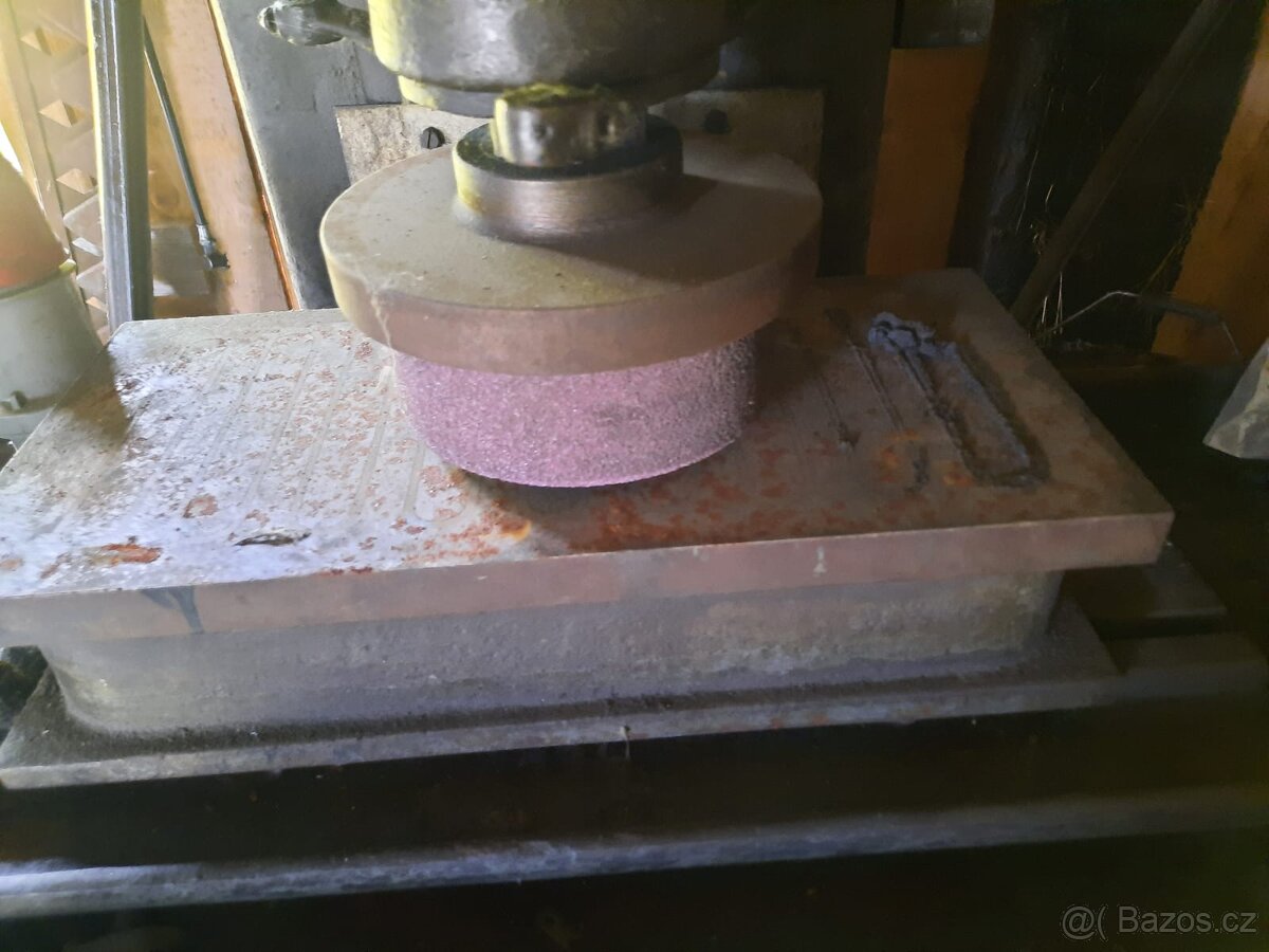 Prodám magnetku na plocho. - 2