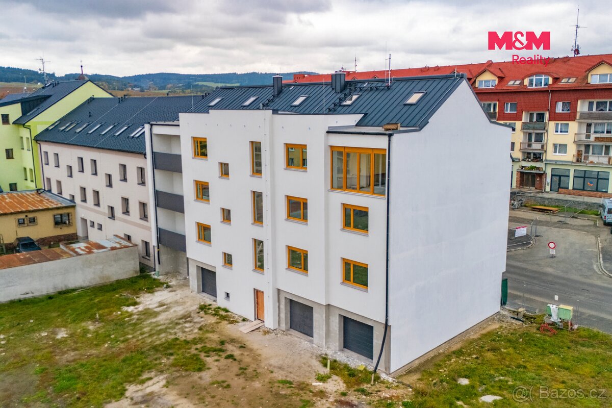 Prodej bytu 2+1, 91 m², Nýrsko - 2
