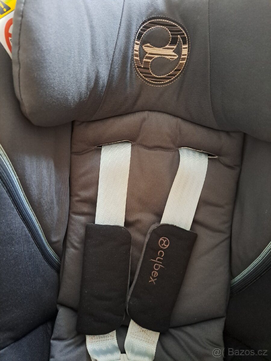 Autosedacka pro miminka Cybex Aton 5 - 2