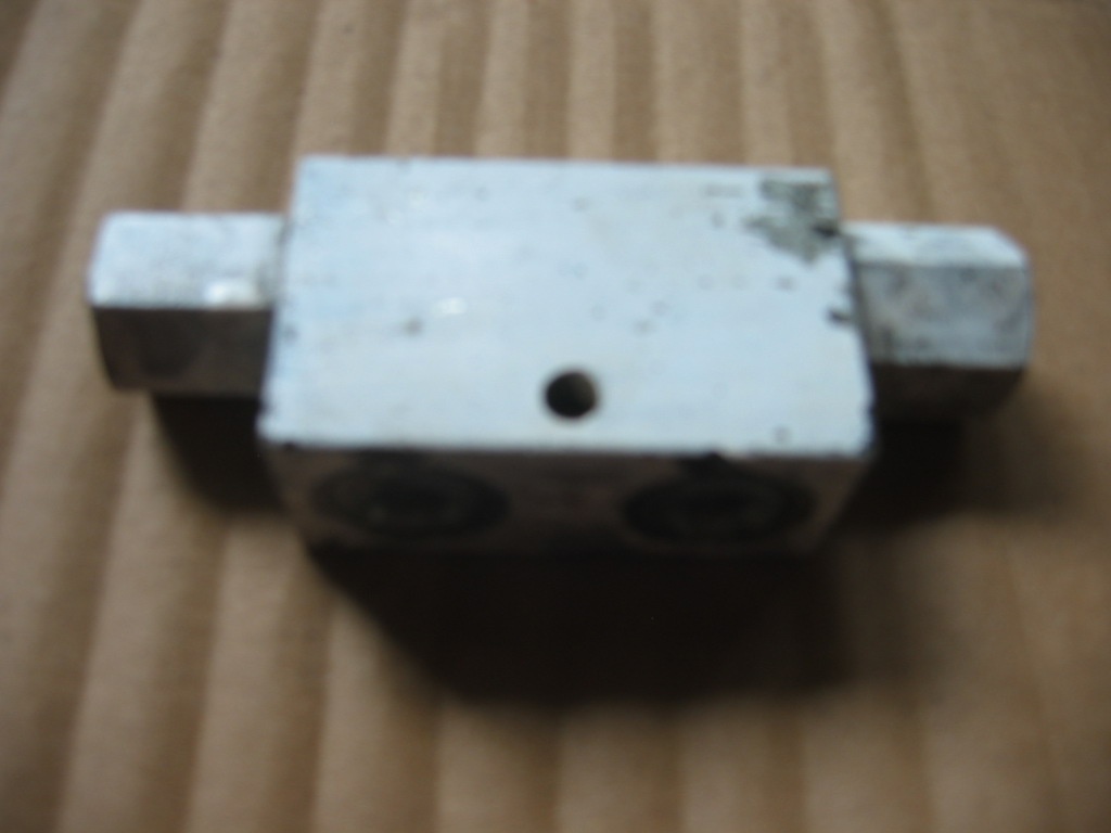 Prodám hydraulický zámek - 2