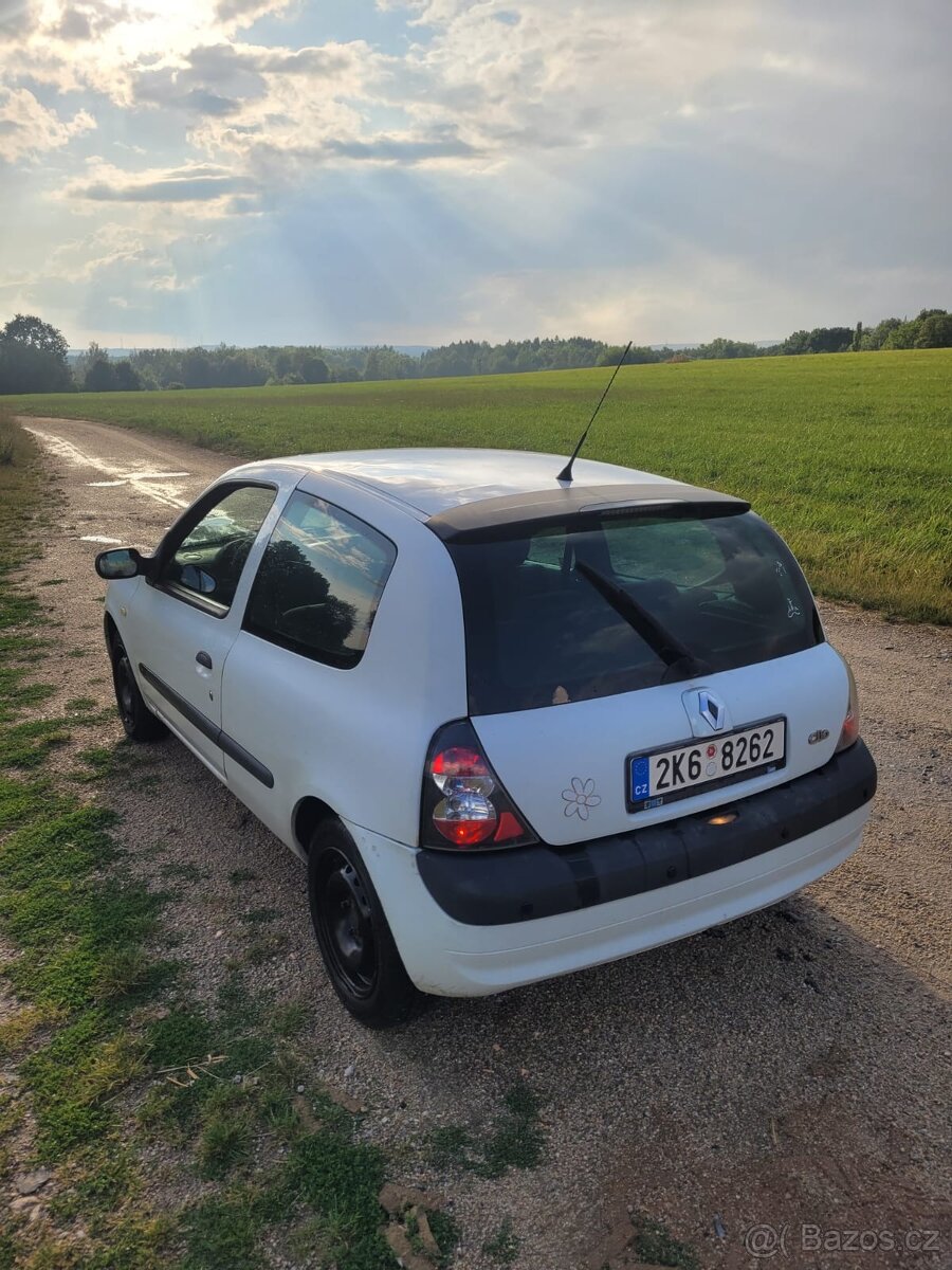 Renault Clio 1.2 16V - 2