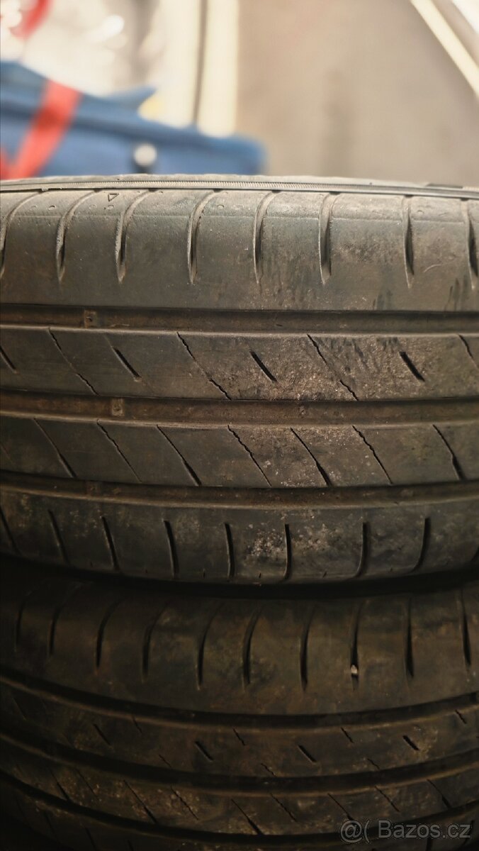 Pneumatiky Kumho ecsta hs52 ev 185 65 r15 - 2