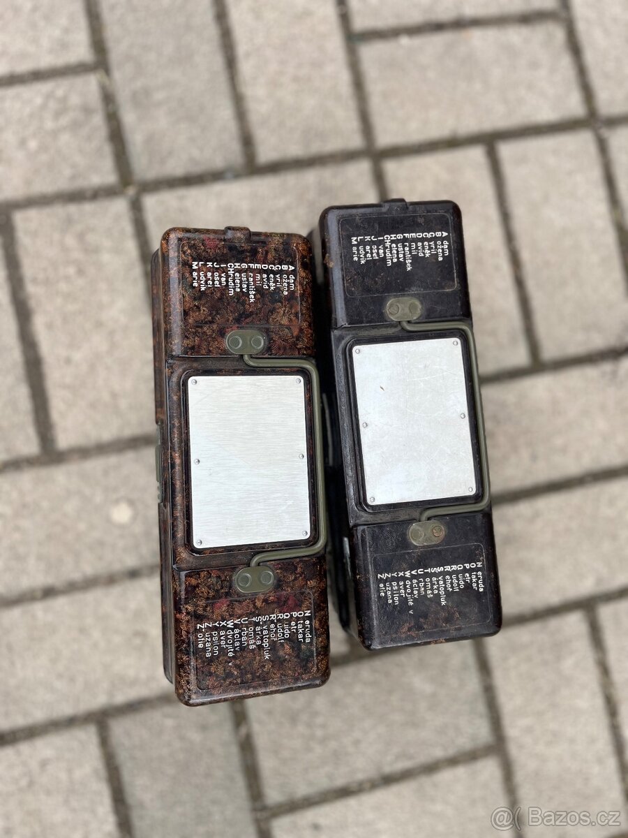 Prodám 2x polní telefon TP25 - 2
