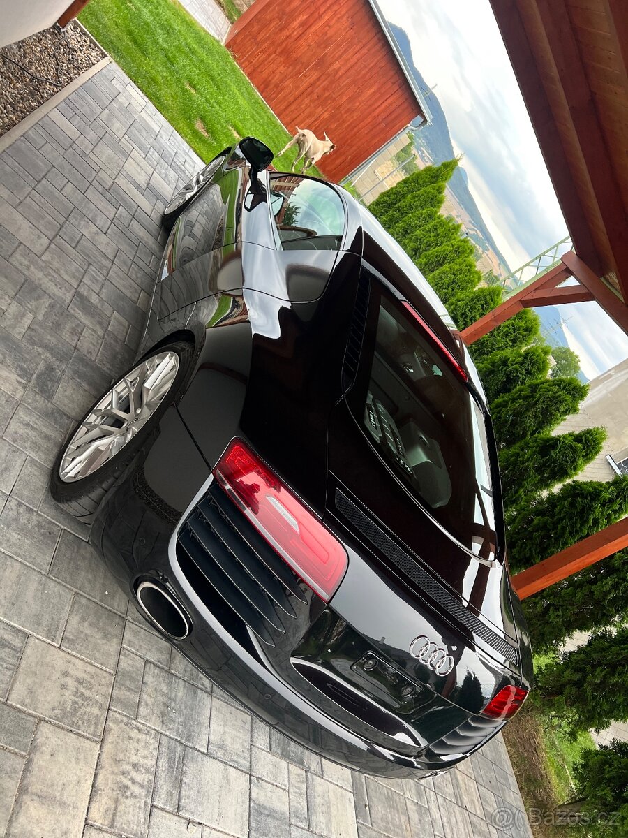 Audi R8 4.2fsi 309kw Rtronic, 110t km - 2