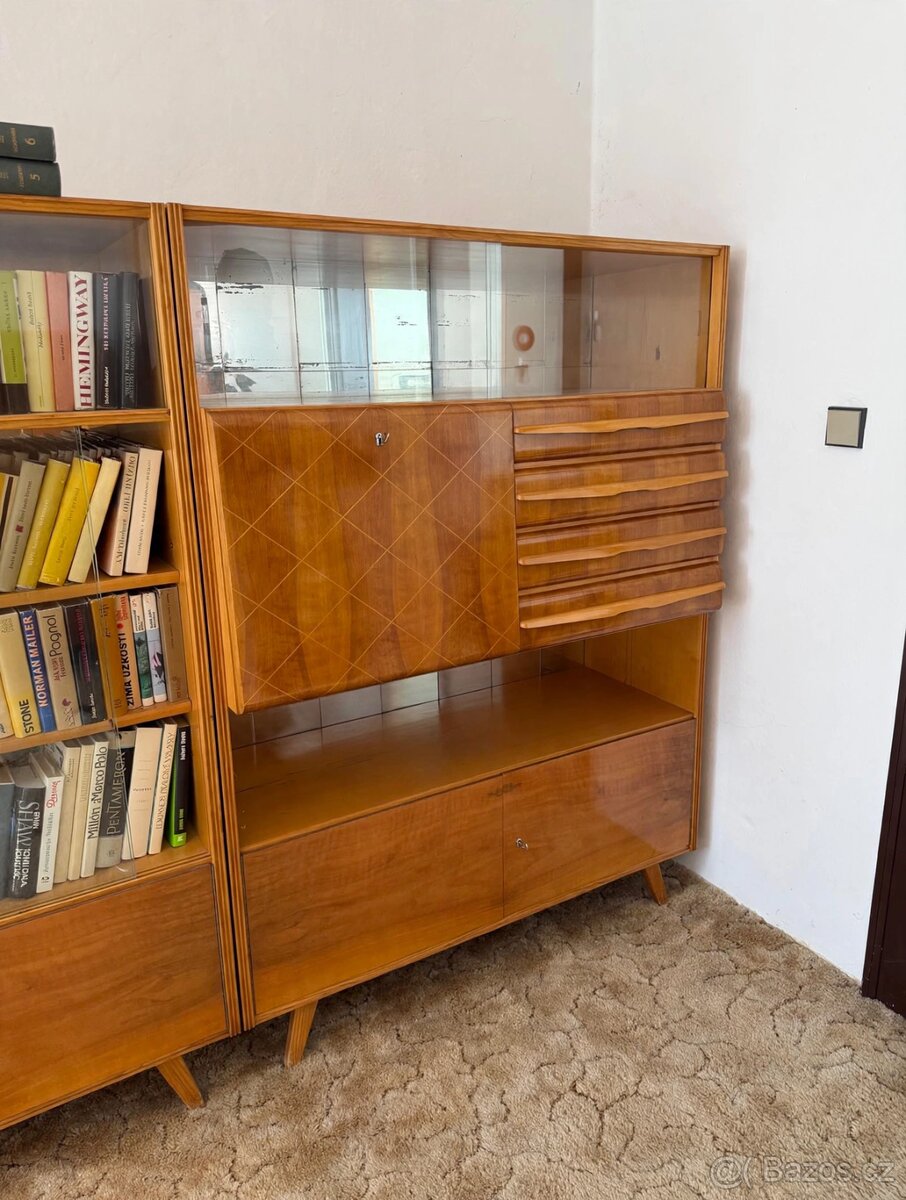 Obývací retro stěna - 2