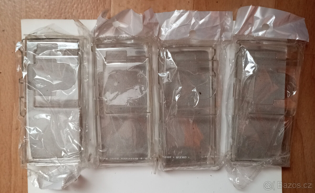 Prodám ochranný kryt na Sony Ericsson K800 - 2