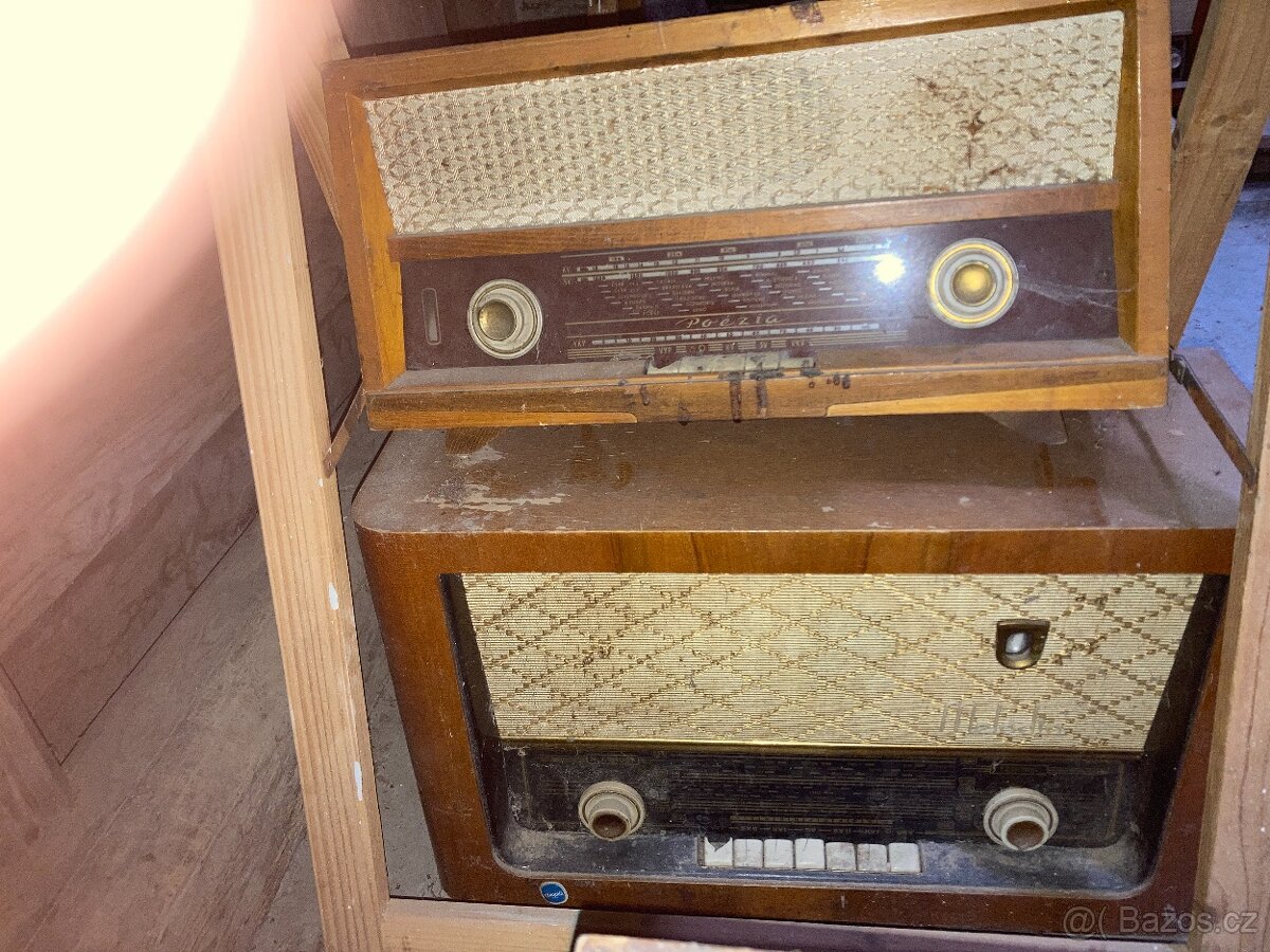 Prodám - sbírka radiopřijímačů z pozůstalosti - 2