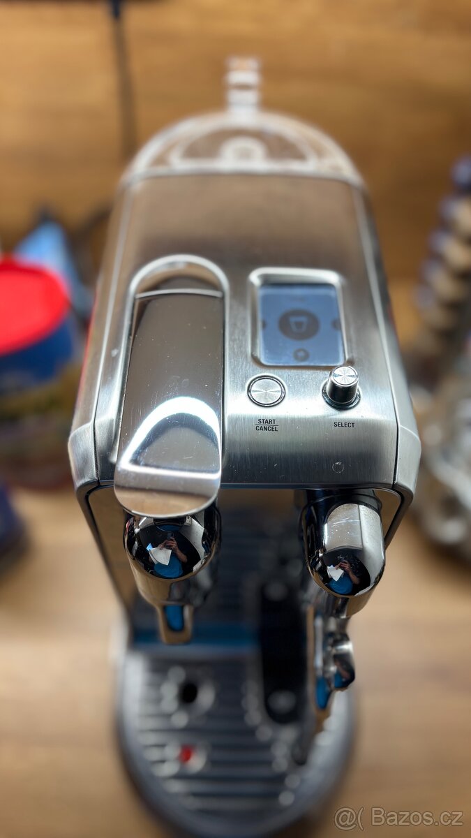 Kávovar Nespresso Creatista plus - 2