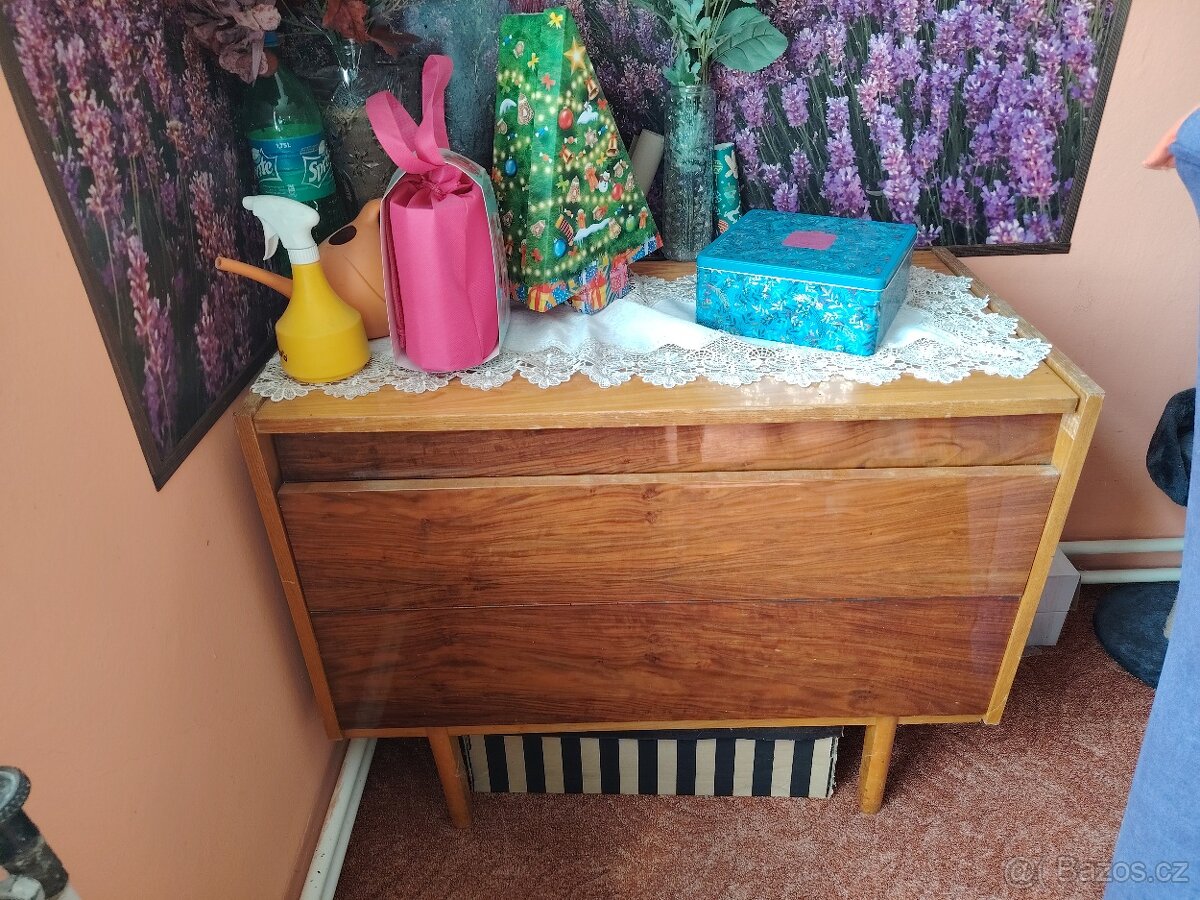 Obývací stěna - 2