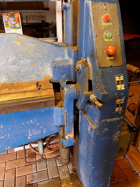 Ohýbačka plechu - 2