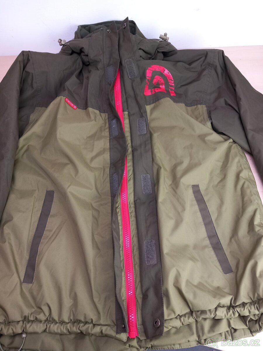 Trakker nepromokavá zimní bunda nová - nenošeno - 2