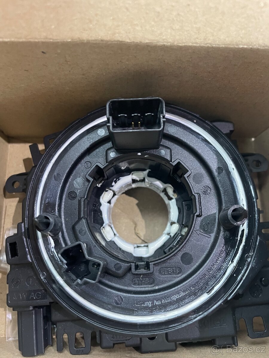 Řídicí jednotka (podvolantovy kroužek - 2