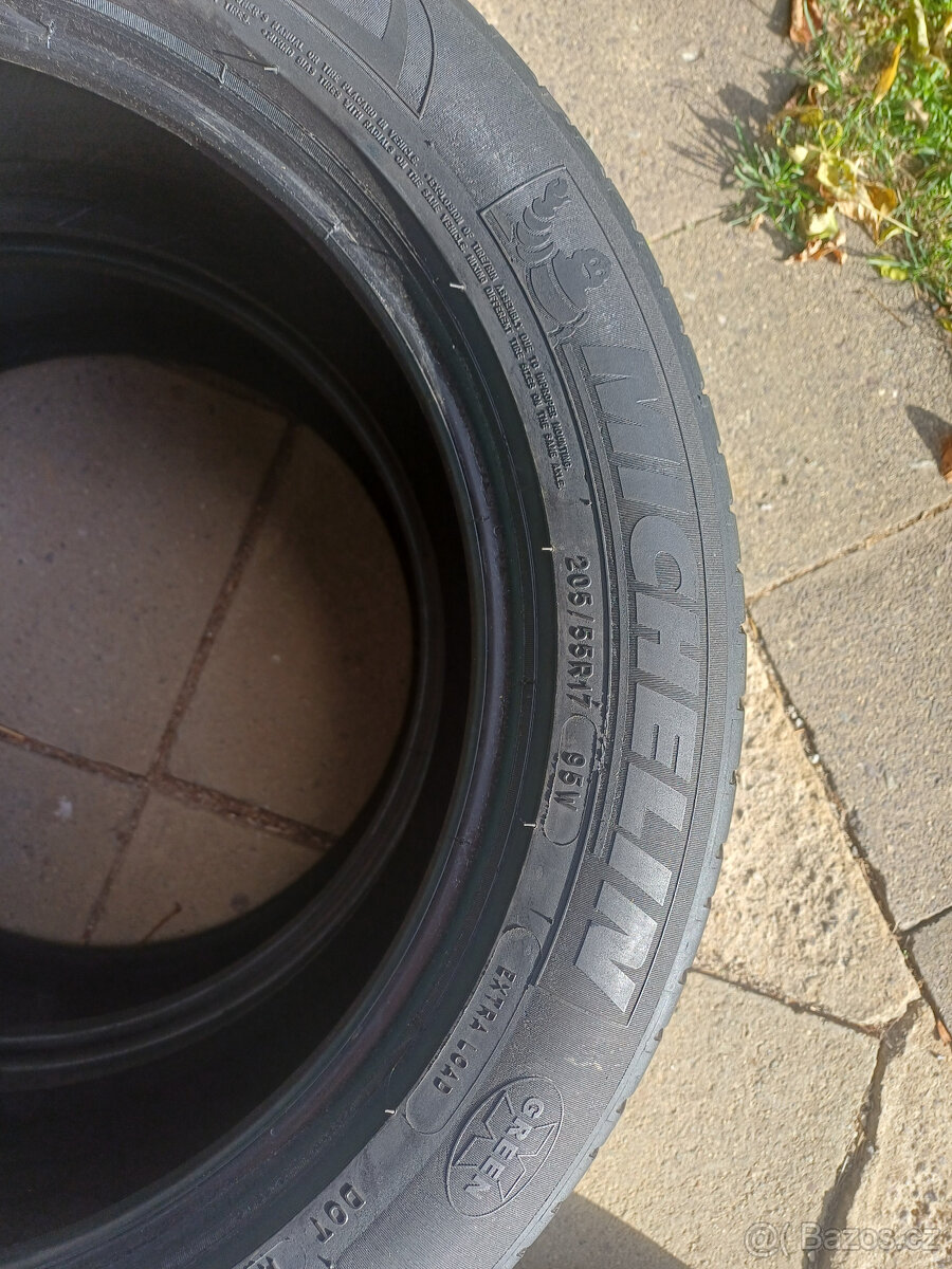 Letní 205/55 r17 - 2